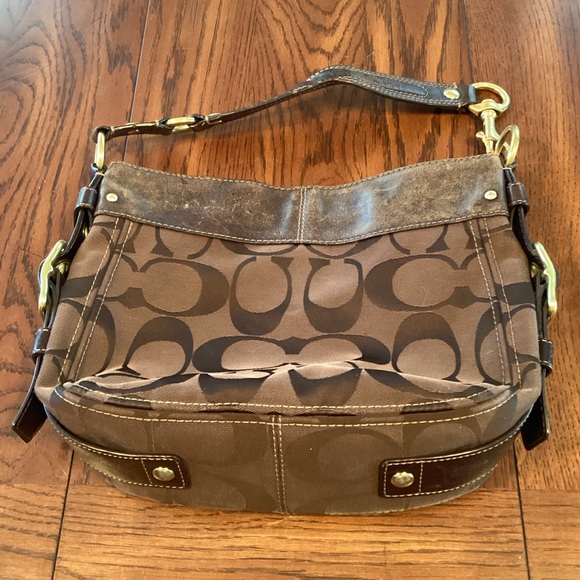 Coach Hobo Bag - Picture 2 of 16